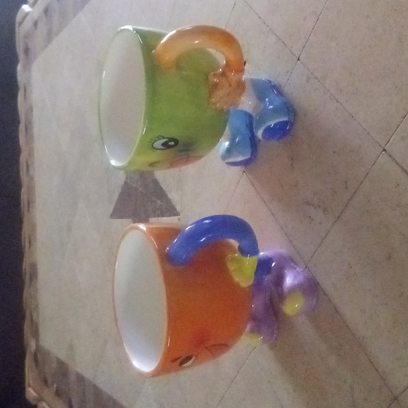 (SOLD )Coffee / Hot CoCo Cups - Picture 3 of 6